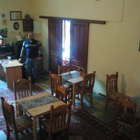 哈尼泽美诺酒店 阿拉霍瓦