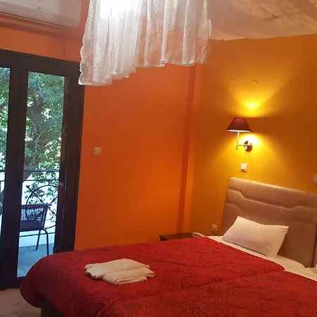 哈尼泽美诺酒店 酒店