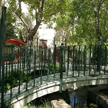 哈尼泽美诺酒店 3*