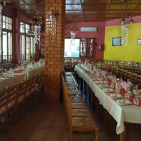 Hani Zemenou Hotel