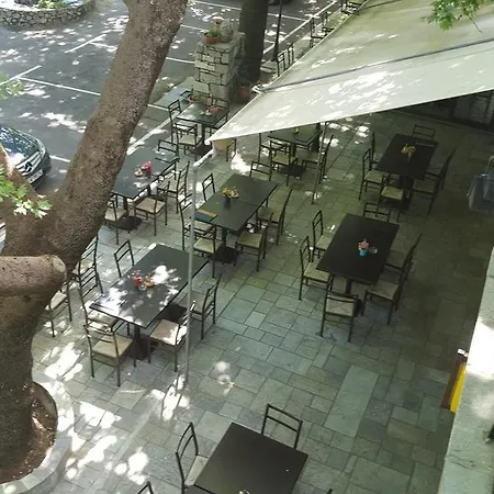 Hotel Hani Zemenou
