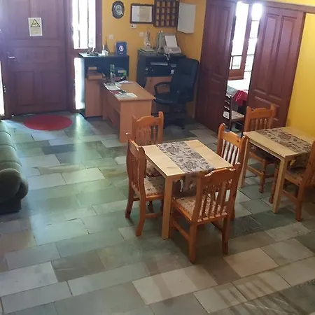 Hotel Hani Zemenou 3*