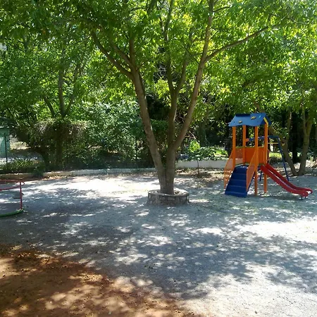Hani Zemenou Hotel
