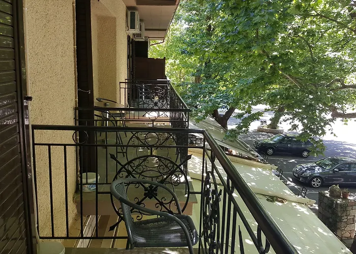 Hotel Hani Zemenou 3*