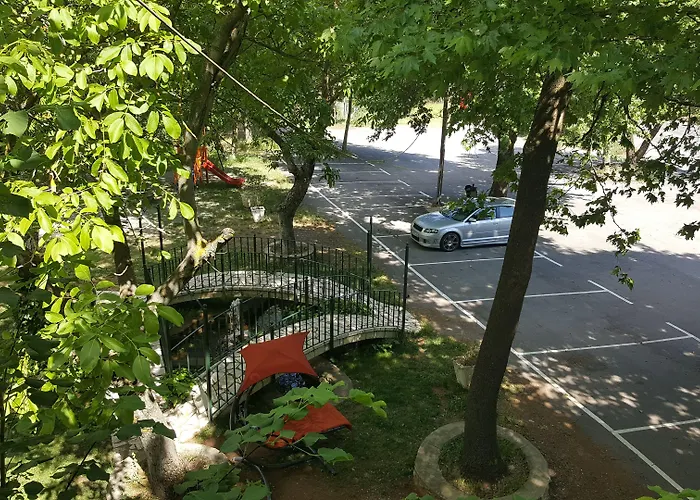 το χάνι του ζεμενού 3* Αράχωβα