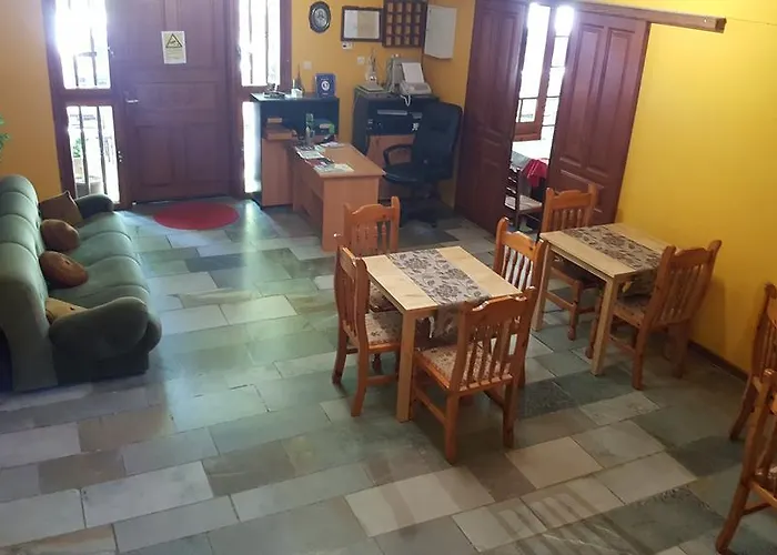 Hotel Hani Zemenou 3*